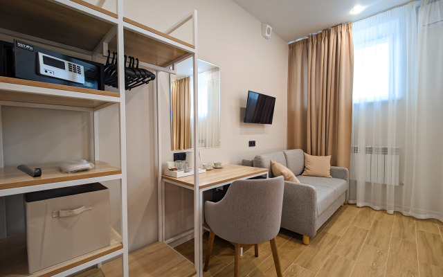 Feshin Hotel