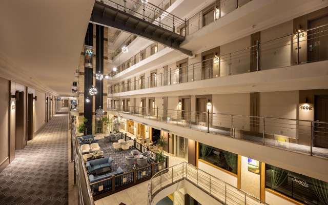 Sealife Family Resort Hotel