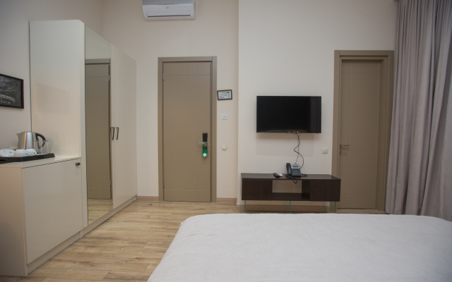 Отель History Tbilisi