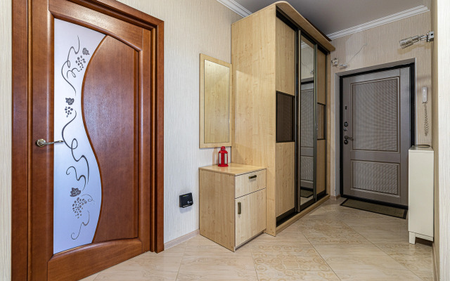 Квартира Тут Живут | Парк и Стадион | Восточно кругликовская 30