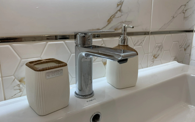 Sovremennaya Yevrotryoshka Akvapark Flat