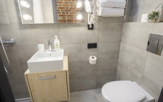 Апартаменты 1 GoldenRing, Суркова 20/6