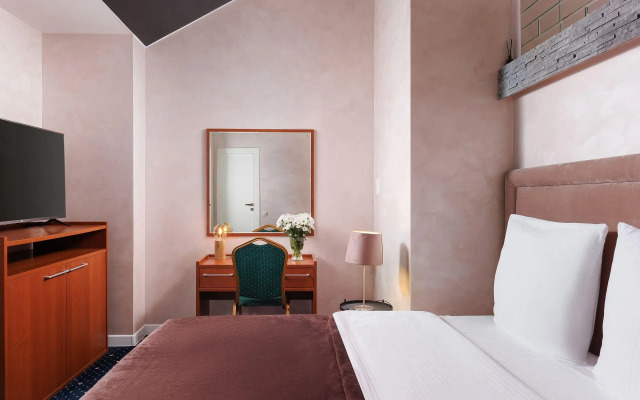 Grin Hotel 4*