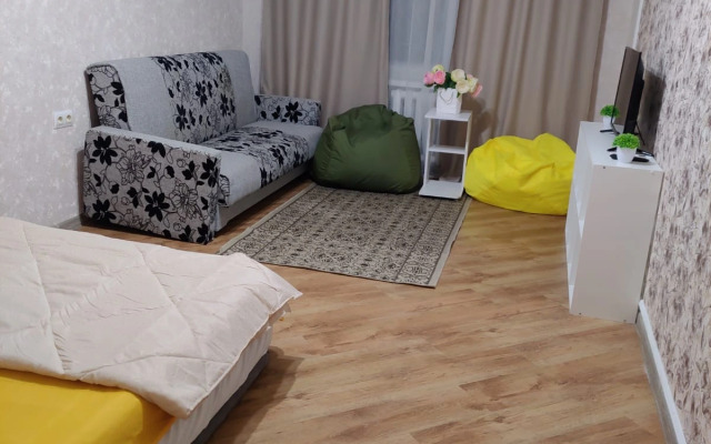 Lengnika Flat