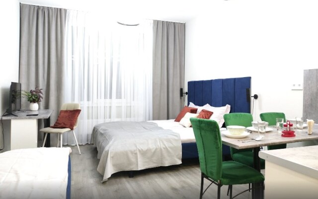 Novye U Metro Dlya 3 gostey Apartments