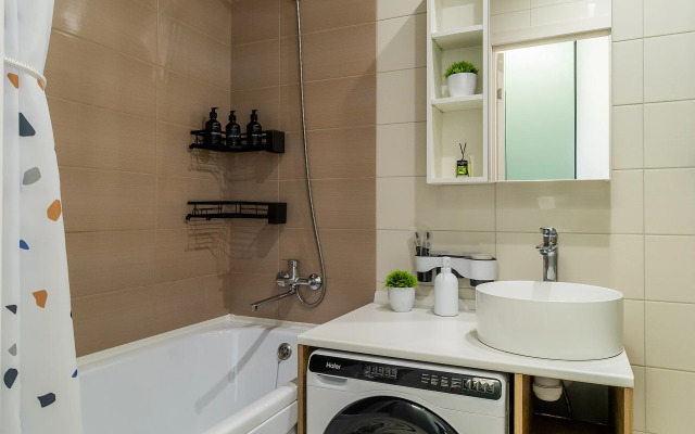 Na prospekte Geroyev Donbassa 11 Flat