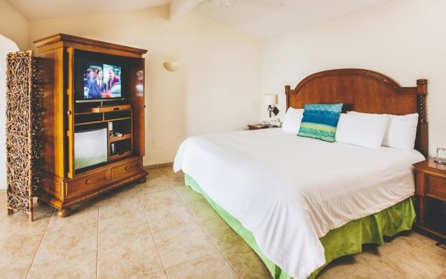 Punta Pescadero Paradise Resort Hotel