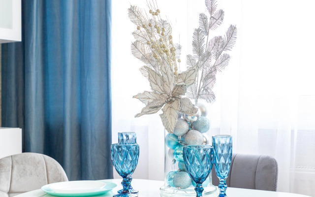 Chetyrekhmestnye Studiya Komfort Apartments