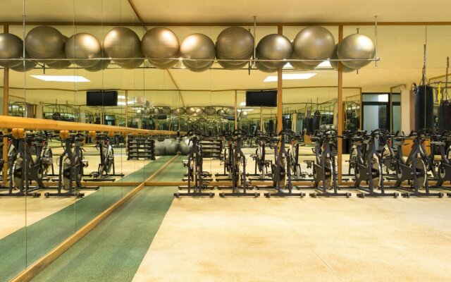 Le Méridien Mina Seyahi Beach Resort & Waterpark