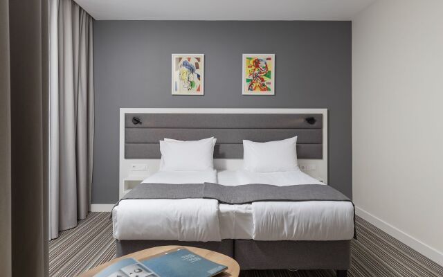 1 Art Hotel