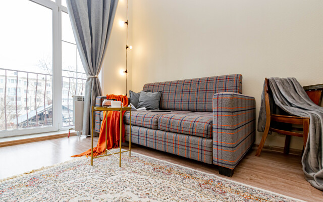 Cosmos Apart Na Frezerovschikov 59 Flat