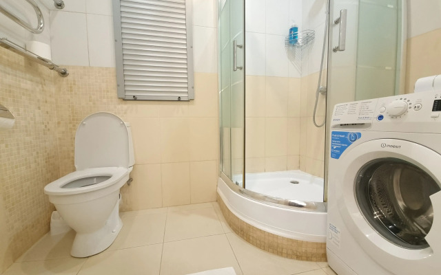 Апартаменты у моста на набережной Москвы реки