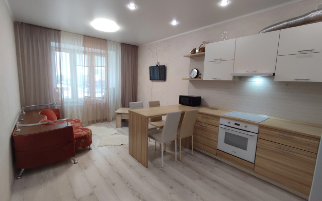 Квартира Комбинатская 54