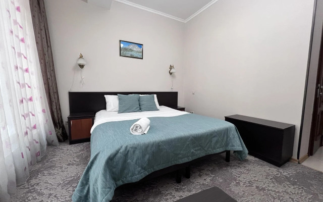 Plyazh - 30 Sekund Apartments