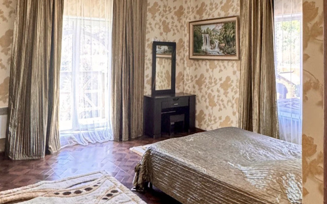 Гостевой дом Усадьба в Горах