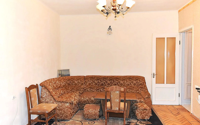 Apartment in Sayat-Nova Avenue Flat