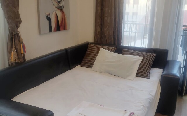 Staryij Tbilisi Apartments