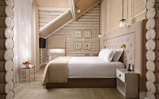 Amk Montis Hotel