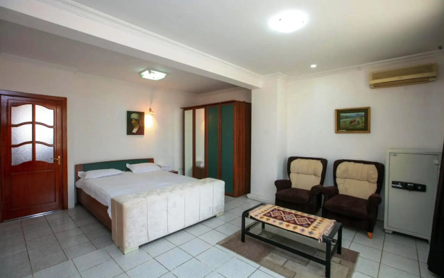 Old City Hatefi Apartment hotel