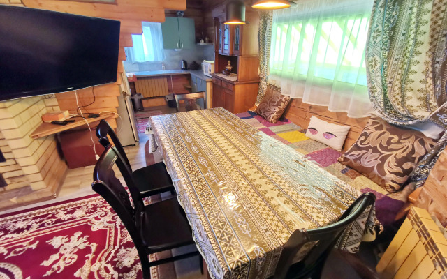 Vintazhny Dom Guest house