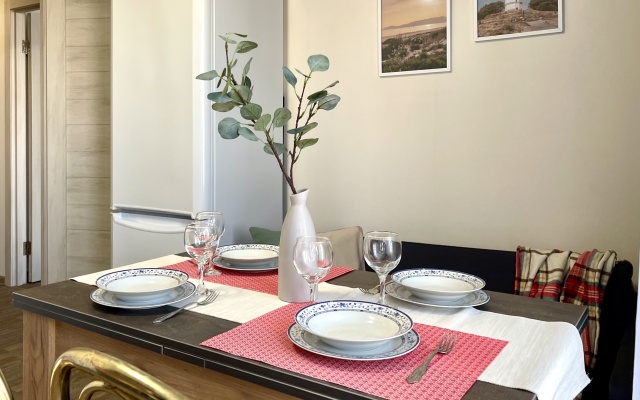 2 Nochi Na Prospekte Starorusskiy 11 Flat