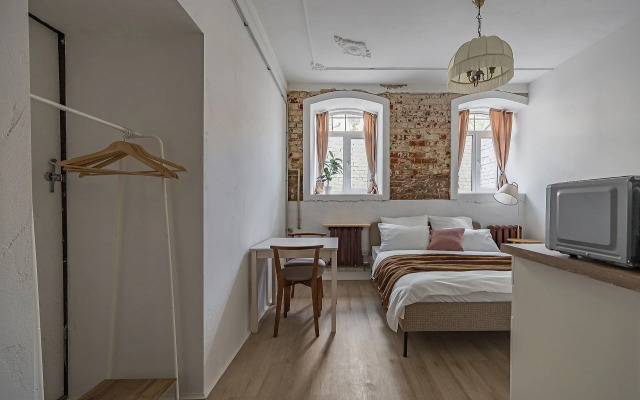 Studiya vo Fligele Starinnogo Doma Flat