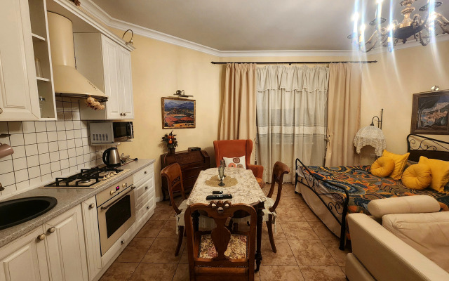 Апартаменты Амалиенау-Адальберт с камином