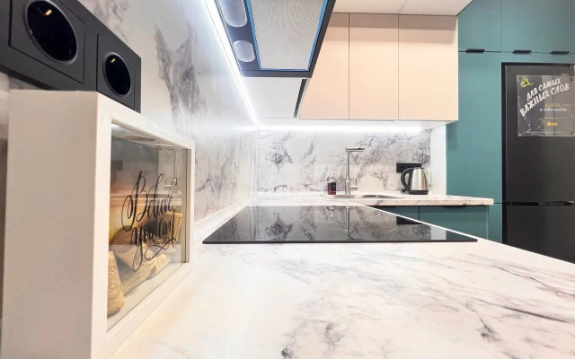V Tsentre Goroda Zhk Levoberezhye Flat