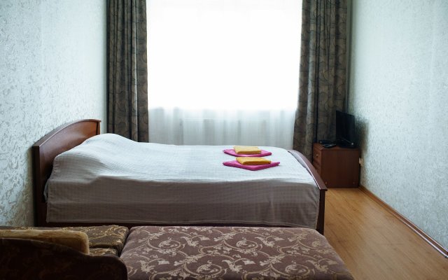 Dvukhkomnatnye na Plekhanova 83 Apartments
