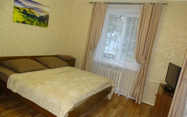 V Tsentre Flat