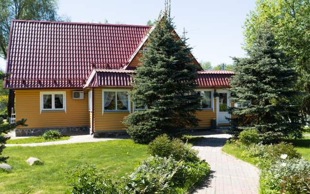 Vyyukhovo Farm