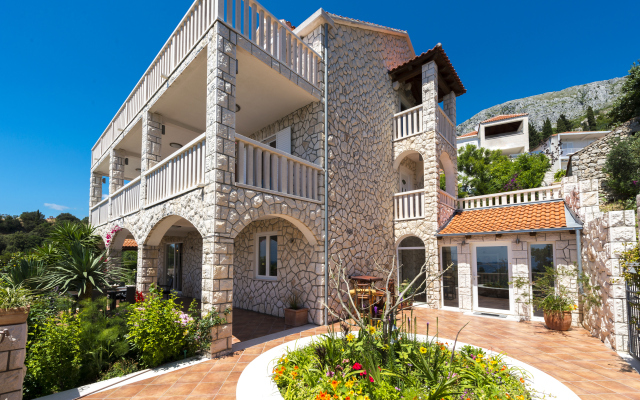 Soline Villa