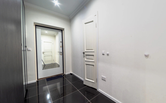 Yevro Dvukhkomnatnaya S Dzhakuzi Ryadom S Akvaparkom Rivyera Flat