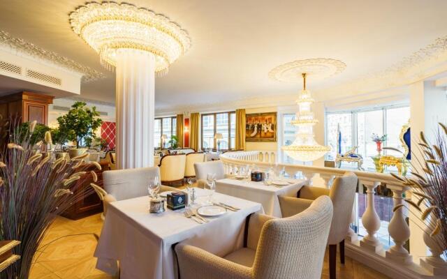 TAGANKA-HOLL Moscow Hotel