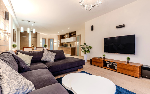 Квартира уютная и просторная с паркингом