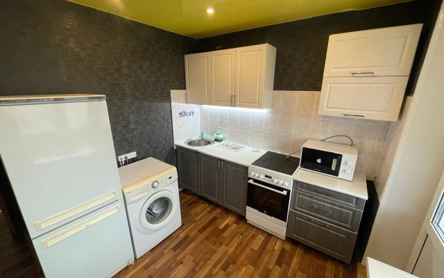 Квартира на Шерстнева 12Б