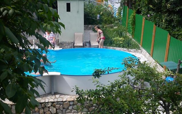Raduga Hotel