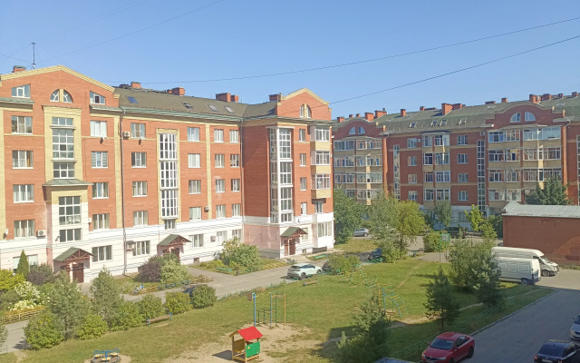 Apartamenty v Zk Gagarinskij do 4 Cel Patnica Set' Posutocnyh Kvartir