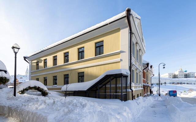 Апартаменты премиум Red Apartments 4-ех местные