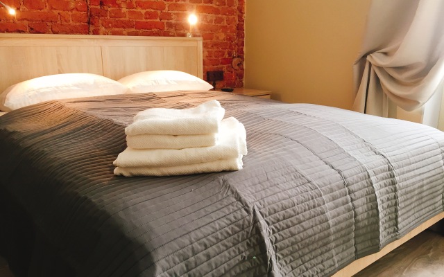 Апартаменты на Караванной 1