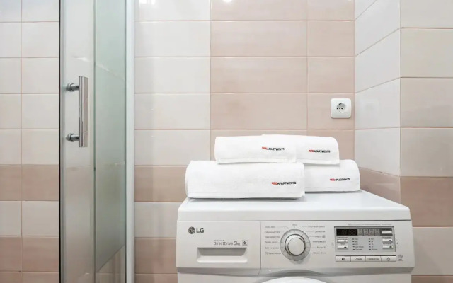 Red Apartments Mandarin Lichi Apartments