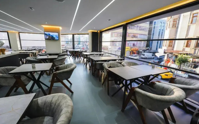 Отель Grand Özer