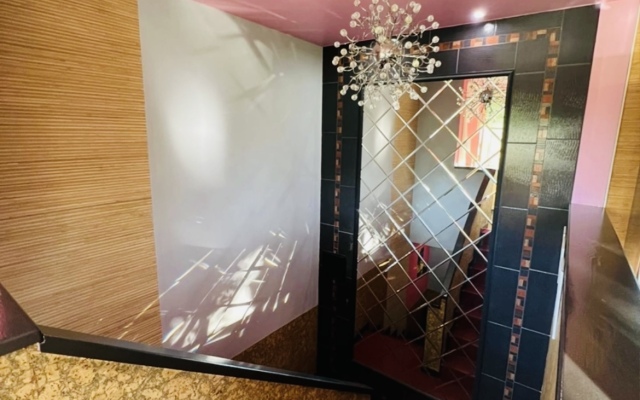 Galery Hotel (Sakura)