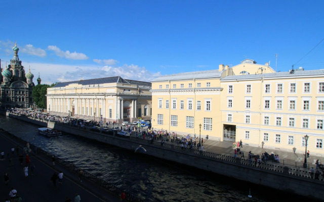 Апартаменты The Channel View