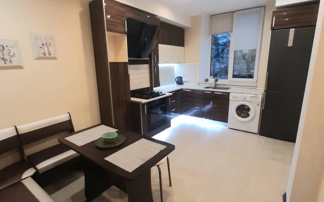U Tsentralnogo Avtovokzala Apartments