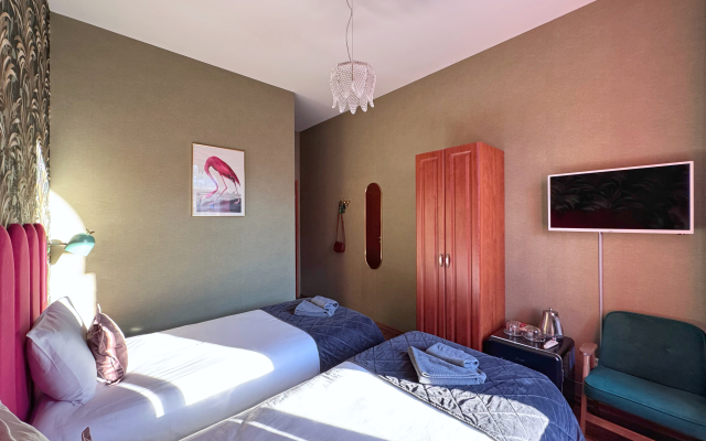 Меблированные комнаты Laika на Грибоедова