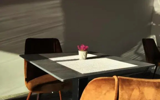 Metro Terminal Hotel