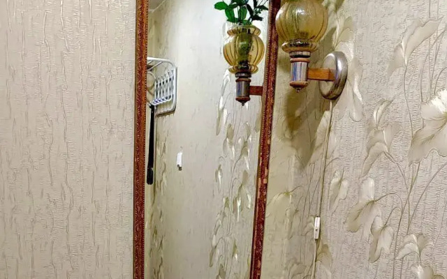 Na Ulitse Narodnaya 45 Flat
