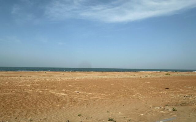 Коттеджи Золотые пески