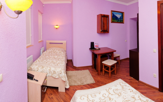 Pervyij Dohodnyij Dom Korpus E Guest house